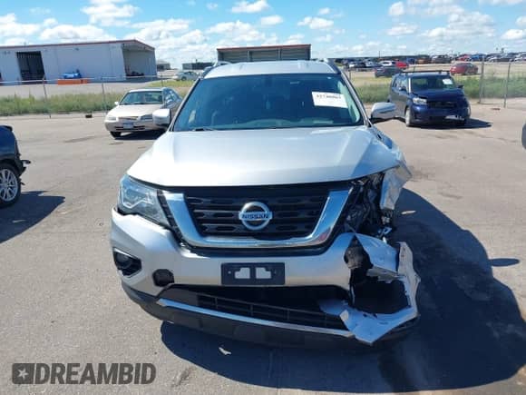 2020 Nissan Pathfinder SV с VIN 5N1DR2BM9LC610030, выставлен на аукционе IAAI как лот 42748867 с пробегом 151 347 миль миль и . История ставок и продаж доступна на DreamBid. Изображение 13.