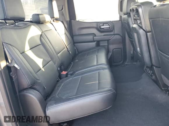 2019 Chevrolet Silverado 1500 LT с VIN 1GCUYDED6KZ221064, выставлен на аукционе Copart как лот 84636065 с пробегом 114 437 миль миль и Списание • Salvage title. История ставок и продаж доступна на DreamBid. Изображение 10.