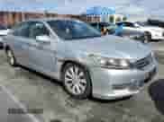 2013 Honda Accord EX-L with VIN 1HGCR2F82DA136109, listed as a Copart auction lot 82430815 with 271,502 mi miles and Salvage title. Bid and sale history available at DreamBid. Image 4.