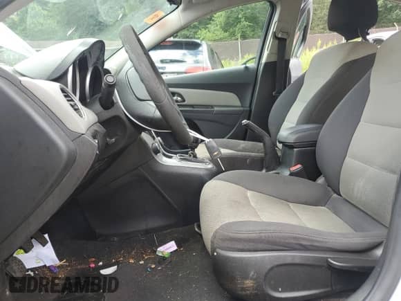 2013 Chevrolet Cruze LS с VIN 1G1PB5SG5D7235256, выставлен на аукционе Copart как лот 64520315 с пробегом 160 413 миль миль и Списание • Salvage title. История ставок и продаж доступна на DreamBid. Изображение 7.