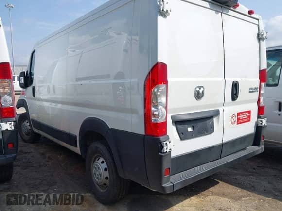 2023 Ram ProMaster Cargo z VIN 3C6LRVVG2PE596243, wystawiony jako IAAI lot #42069331 z przebiegiem 9 332 mil mil oraz . Historia ofert i sprzedaży dostępna na DreamBid. Obrazek 3.