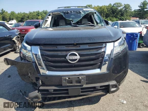 2024 Nissan Pathfinder SL with VIN 5N1DR3CC5RC224368, listed as a Copart auction lot 68449425 with 5,580 mi miles and Salvage title. Bid and sale history available at DreamBid. Image 5.