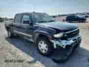 2005 GMC Sierra 1500 SLE z VIN 2GTEK13T951280718, wystawiony jako Copart lot #68005585 z przebiegiem 177 042 mil mil oraz Szkoda całkowita • Salvage title. Historia ofert i sprzedaży dostępna na DreamBid. Obrazek 4.