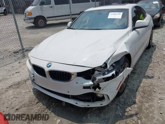 2018 BMW 4 Series 430i with VIN WBA4W3C59JAB87064, listed as a IAAI auction lot 42406199 with 154,938 mi miles and . Bid and sale history available at DreamBid. Image 12.