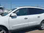 2009 Chevrolet Traverse LTZ с VIN 1GNER33D39S103465, выставлен на аукционе IAAI как лот 42232210 с пробегом 98 260 миль миль и . История ставок и продаж доступна на DreamBid. Изображение 15.