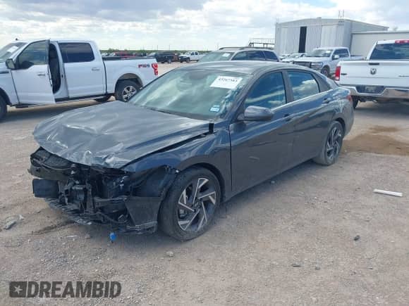 2025 Hyundai Elantra SEL Convenience с VIN KMHLS4DG7SU912444, выставлен на аукционе IAAI как лот 43267583 с пробегом 18 735 миль миль и . История ставок и продаж доступна на DreamBid. Изображение 2.