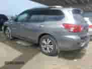 2019 Nissan Pathfinder SV z VIN 5N1DR2MM2KC641468, wystawiony jako Copart lot #67724295 z przebiegiem 86 595 mil mil oraz Szkoda całkowita • Salvage title. Historia ofert i sprzedaży dostępna na DreamBid. Obrazek 2.