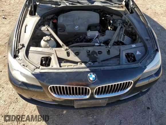 2012 BMW 5 Series 528i с VIN WBAXG5C55CDX03912, выставлен на аукционе Copart как лот 89732425 с пробегом 118 430 миль миль и Чистый • Clean title. История ставок и продаж доступна на DreamBid. Изображение 11.