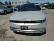 2024 Hyundai Ioniq 5 Limited с VIN KM8KRDDF0RU336916, выставлен на аукционе Copart как лот 68210515 с пробегом 5 586 миль миль и Списание • Salvage title. История ставок и продаж доступна на DreamBid. Изображение 15.