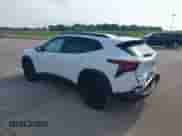 2024 Chevrolet Trax ACTIV с VIN KL77LKE20RC059568, выставлен на аукционе IAAI как лот 42903824 с пробегом 28 284 миль миль и . История ставок и продаж доступна на DreamBid. Изображение 3.