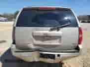 2009 Chevrolet Suburban 1LT z VIN 1GNFC26029J105867, wystawiony jako Copart lot #49465495 z przebiegiem 206 684 mil mil oraz Szkoda całkowita • Salvage title. Historia ofert i sprzedaży dostępna na DreamBid. Obrazek 6.