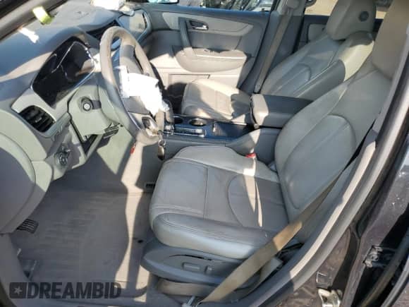 2015 Chevrolet Traverse LT с VIN 1GNKRHKDXFJ259621, выставлен на аукционе Copart как лот 70179005 с пробегом 160 291 миль миль и Списание • Salvage title. История ставок и продаж доступна на DreamBid. Изображение 7.