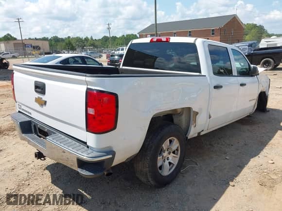 2018 Chevrolet Silverado 1500 Work Truck z VIN 3GCPCNEH2JG398911, wystawiony jako IAAI lot #43006514 z przebiegiem 156 248 mil mil oraz . Historia ofert i sprzedaży dostępna na DreamBid. Obrazek 4.