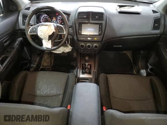 2020 Mitsubishi Outlander ES с VIN JA4AR3AU2LU028676, выставлен на аукционе Copart как лот 66925125 с пробегом 81 444 миль миль и Списание • Salvage title. История ставок и продаж доступна на DreamBid. Изображение 8.