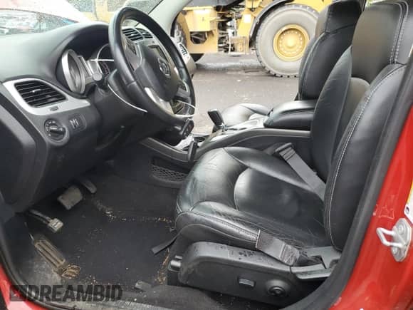 2015 Dodge Journey R/T с VIN 3C4PDDFG4FT538744, выставлен на аукционе Copart как лот 71489545 с пробегом 136 280 миль миль и Списание • Salvage title. История ставок и продаж доступна на DreamBid. Изображение 7.