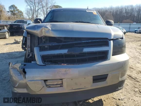 2008 Chevrolet Tahoe with VIN 1GNFC13508R250822, listed as a Copart auction lot 88428185 with 110,785 mi miles and Clean title. Bid and sale history available at DreamBid. Image 5.