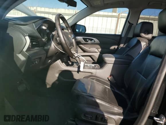 2019 Chevrolet Traverse LT с VIN 1GNERHKW7KJ158741, выставлен на аукционе Copart как лот 82277685 с пробегом 50 533 миль миль и Списание • Salvage title. История ставок и продаж доступна на DreamBid. Изображение 7.