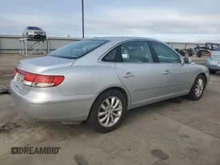 2007 Hyundai Azera SE с VIN KMHFC46F87A211239, выставлен на аукционе Copart как лот 84478194 с пробегом Не указан миль и Списание • Salvage title. История ставок и продаж доступна на DreamBid. Изображение 3.