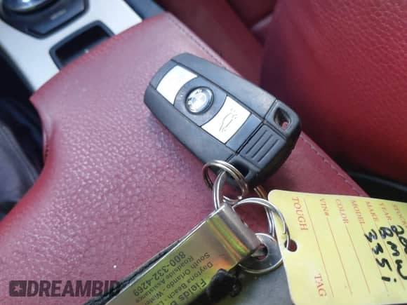 2008 BMW 3 Series 335i z VIN WBAWL73578PX56121, wystawiony jako IAAI lot #43516664 z przebiegiem 242 633 mil mil oraz . Historia ofert i sprzedaży dostępna na DreamBid. Obrazek 11.