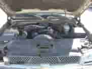 2004 Chevrolet Silverado 1500 Work Truck z VIN 1GCEC14X64Z332584, wystawiony jako IAAI lot #41802624 z przebiegiem 165 172 mil mil oraz . Historia ofert i sprzedaży dostępna na DreamBid. Obrazek 10.