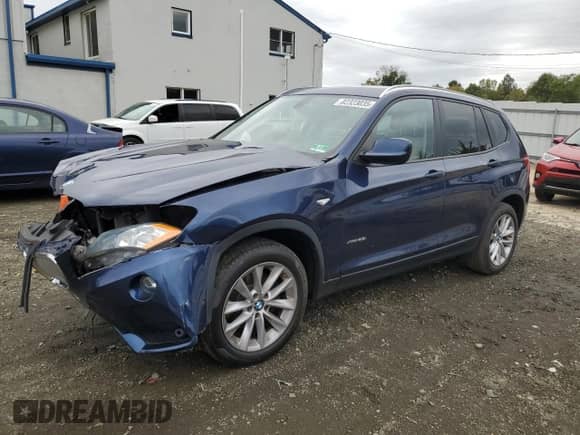 2013 BMW X3 xDrive28i with VIN 5UXWX9C57D0A27026, listed as a Copart auction lot 82323035 with 73,726 mi miles and Salvage title. Bid and sale history available at DreamBid. Image 1.