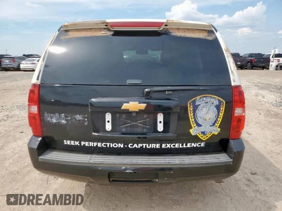 2012 Chevrolet Tahoe Commercial with VIN 1GNLC2E09CR195743, listed as a Copart auction lot 68535575 with 122,590 mi miles and Clean title. Bid and sale history available at DreamBid. Image 6.