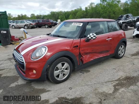 2014 MINI Hardtop with VIN WMWXM5C52ET934803, listed as a Copart auction lot 55284765 with 96,519 mi miles and Salvage title. Bid and sale history available at DreamBid. Image 1.