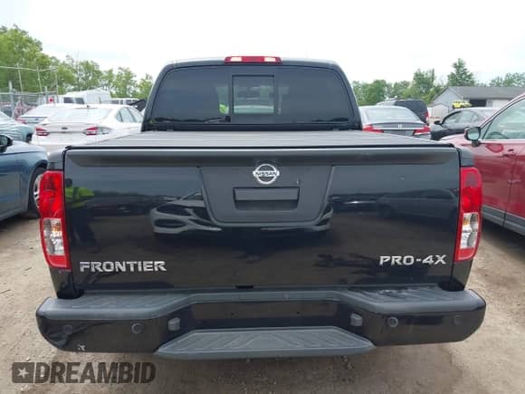 2019 Nissan Frontier SV z VIN 1N6AD0EV6KN735193, wystawiony jako IAAI lot #42514496 z przebiegiem 53 323 mil mil oraz . Historia ofert i sprzedaży dostępna na DreamBid. Obrazek 17.