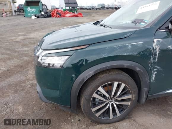 2024 Nissan Pathfinder Platinum с VIN 5N1DR3DJ7RC299781, выставлен на аукционе IAAI как лот 41951795 с пробегом 6 483 миль миль и . История ставок и продаж доступна на DreamBid. Изображение 17.