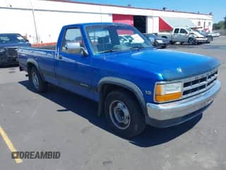 1992 Dodge Dakota with VIN 1B7HL26Y3NS501835, listed as a IAAI auction lot 42808146 with 141,463 mi miles and . Bid and sale history available at DreamBid. Image 1.