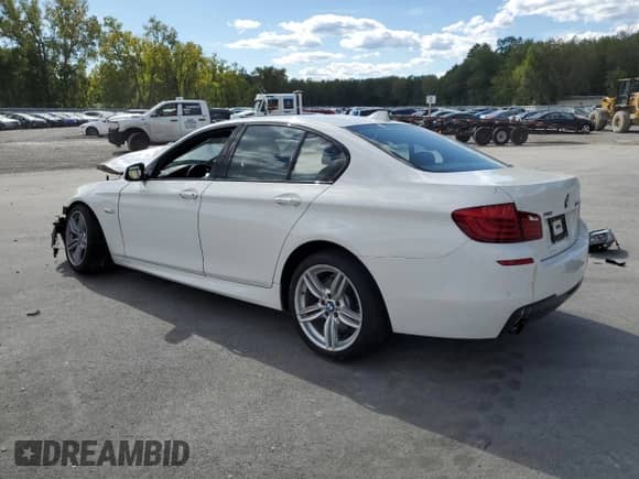 2013 BMW 5 Series 535i xDrive with VIN WBAFU7C51DDU70029, listed as a Copart auction lot 70775305 with Not provided miles and Salvage title. Bid and sale history available at DreamBid. Image 2.
