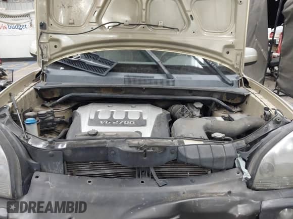 2005 Hyundai Tucson GLS с VIN KM8JN12DX5U135557, выставлен на аукционе IAAI как лот 43002526 с пробегом 197 122 миль миль и . История ставок и продаж доступна на DreamBid. Изображение 10.