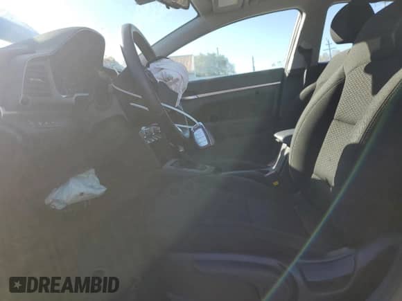 2020 Hyundai Elantra Value Edition z VIN KMHD84LF8LU105217, wystawiony jako Copart lot #82628985 z przebiegiem 11 653 mil mil oraz Szkoda całkowita • Salvage title. Historia ofert i sprzedaży dostępna na DreamBid. Obrazek 7.