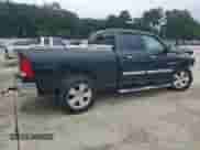 2010 Dodge 1500 SLT z VIN 1D7RB1GT0AS108394, wystawiony jako Copart lot #69631015 z przebiegiem 161 163 mil mil oraz Szkoda całkowita • Salvage title. Historia ofert i sprzedaży dostępna na DreamBid. Obrazek 3.