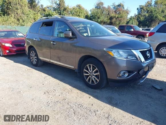 2014 Nissan Pathfinder SL with VIN 5N1AR2MM0EC679904, listed as a IAAI auction lot 43422801 with 105,480 mi miles and . Bid and sale history available at DreamBid. Image 1.