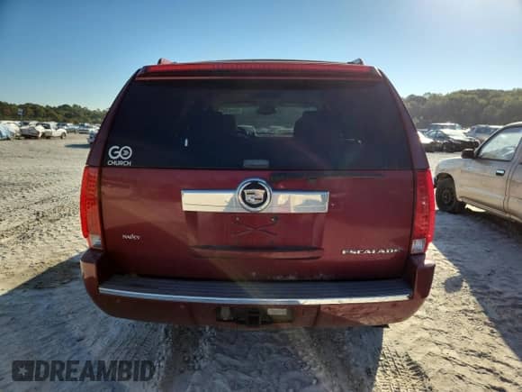 2008 Cadillac Escalade z VIN 1GYEC63828R199622, wystawiony jako Copart lot #82646795 z przebiegiem 198 738 mil mil oraz Czysty tytuł • Clean title. Historia ofert i sprzedaży dostępna na DreamBid. Obrazek 6.