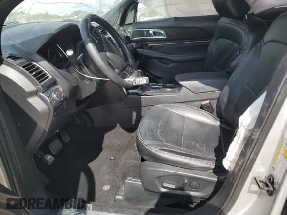 2019 Ford Explorer Limited z VIN 1FM5K7F83KGB16384, wystawiony jako Copart lot #65544105 z przebiegiem 147 972 mil mil oraz Szkoda całkowita • Salvage title. Historia ofert i sprzedaży dostępna na DreamBid. Obrazek 7.