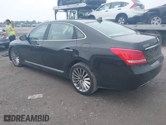 2015 Hyundai Equus Signature с VIN KMHGH4JH9FU098686, выставлен на аукционе IAAI как лот 42275775 с пробегом 102 765 миль миль и . История ставок и продаж доступна на DreamBid. Изображение 3.