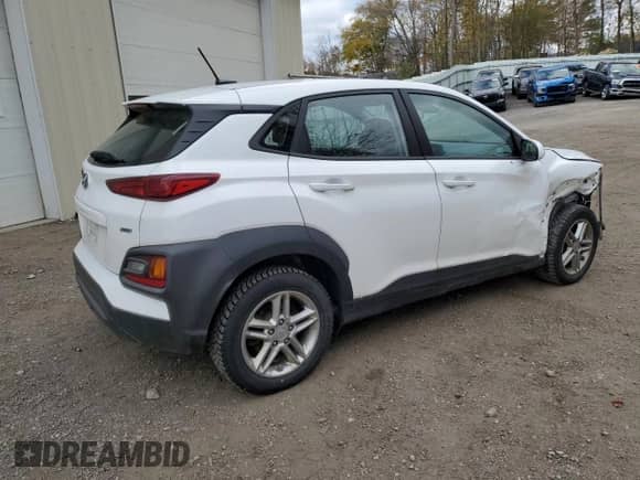 2021 Hyundai Kona SE z VIN KM8K1CAA4MU718515, wystawiony jako Copart lot #86276245 z przebiegiem 91 252 mil mil oraz Szkoda całkowita • Salvage title. Historia ofert i sprzedaży dostępna na DreamBid. Obrazek 3.