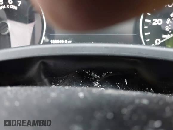 2018 Ford F-150 XL z VIN 1FTEW1EPXJFB66086, wystawiony jako IAAI lot #41897738 z przebiegiem 180 612 mil mil oraz . Historia ofert i sprzedaży dostępna na DreamBid. Obrazek 7.