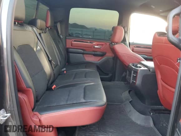 2019 Ram 1500 Rebel z VIN 1C6SRFLT6KN672164, wystawiony jako Copart lot #70311105 z przebiegiem 120 085 mil mil oraz Szkoda całkowita • Salvage title. Historia ofert i sprzedaży dostępna na DreamBid. Obrazek 10.