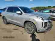 2025 Hyundai Palisade Calligraphy z VIN KM8R7DGE5SU822327, wystawiony jako Copart lot #71491315 z przebiegiem 10 016 mil mil oraz Szkoda całkowita • Salvage title. Historia ofert i sprzedaży dostępna na DreamBid. Obrazek 4.