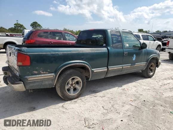 1998 Chevrolet S-10 LS с VIN 1GCCS19X0W8186081, выставлен на аукционе Copart как лот 76193624 с пробегом Не указан миль и Списание • Salvage title. История ставок и продаж доступна на DreamBid. Изображение 3.