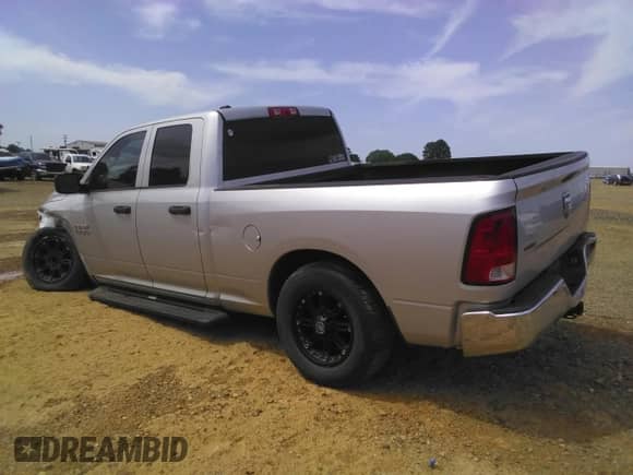 2013 Ram 1500 Tradesman с VIN 1C6RR6FP4DS603037, выставлен на аукционе Copart как лот 51978985 с пробегом 281 582 миль миль и Списание • Salvage title. История ставок и продаж доступна на DreamBid. Изображение 2.