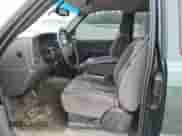 2003 GMC Sierra 1500 z VIN 2GTEC19V131405293, wystawiony jako Copart lot #72332904 z przebiegiem 71 168 mil mil oraz Szkoda całkowita • Salvage title. Historia ofert i sprzedaży dostępna na DreamBid. Obrazek 7.