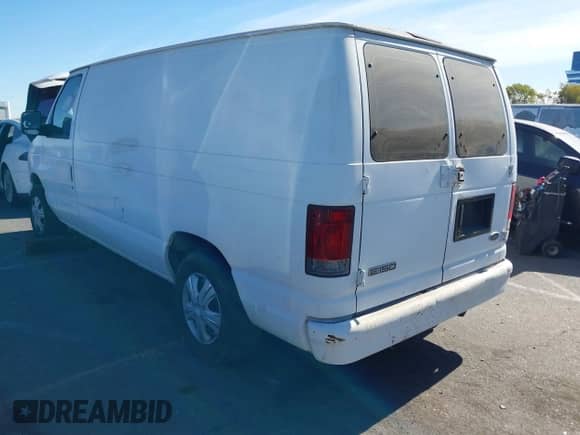 2006 Ford Econoline Cargo z VIN 1FTRE14W46HA46504, wystawiony jako IAAI lot #41381776 z przebiegiem 251 238 mil mil oraz . Historia ofert i sprzedaży dostępna na DreamBid. Obrazek 3.