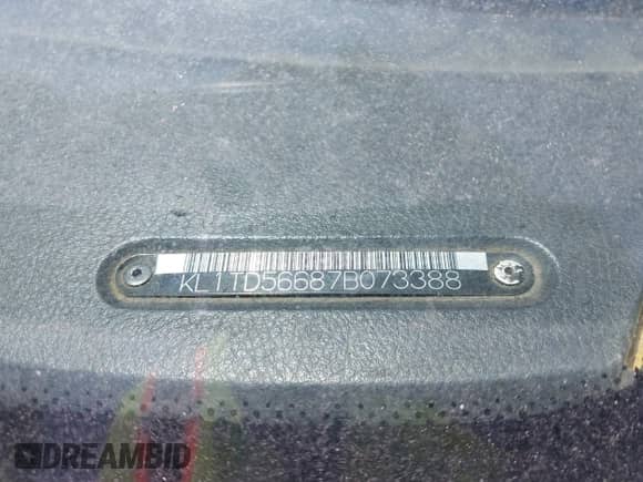 2007 Chevrolet Aveo LS with VIN KL1TD56687B073388, listed as a IAAI auction lot 42488665 with Not provided miles and . Bid and sale history available at DreamBid. Image 9.