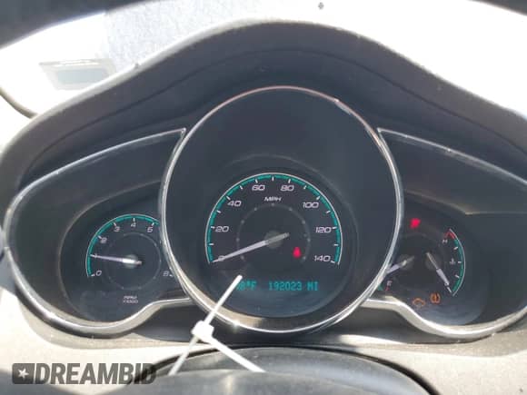 2010 Chevrolet Malibu 2LT с VIN 1G1ZD5E03AF325444, выставлен на аукционе Copart как лот 68542655 с пробегом 192 023 миль миль и Списание • Salvage title. История ставок и продаж доступна на DreamBid. Изображение 9.