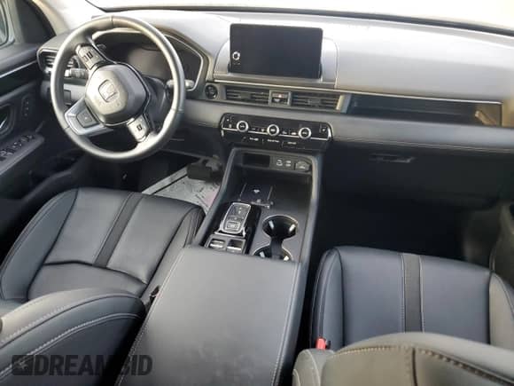 2024 Honda Pilot EX-L с VIN 5FNYG1H51RB019899, выставлен на аукционе Copart как лот 82653994 с пробегом 7 399 миль миль и Списание • Salvage title. История ставок и продаж доступна на DreamBid. Изображение 8.