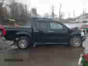 2011 Nissan Frontier Pro-4X z VIN 1N6AD0EV5BC440663, wystawiony jako IAAI lot #41923918 z przebiegiem 168 331 mil mil oraz . Historia ofert i sprzedaży dostępna na DreamBid. Obrazek 13.